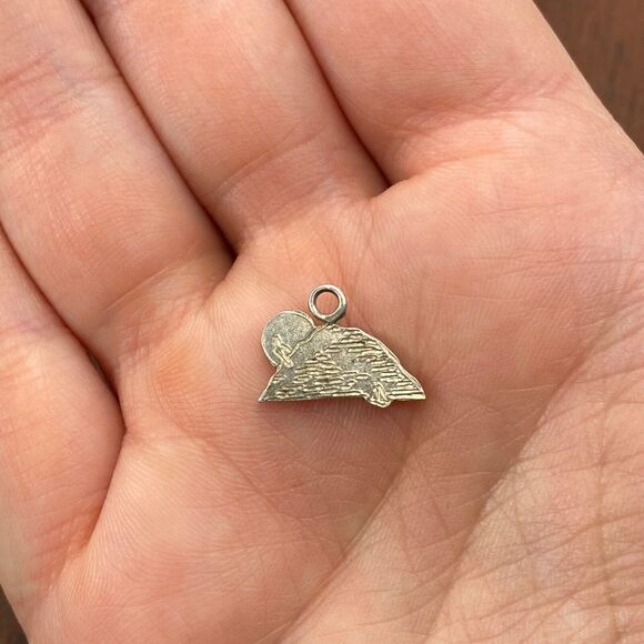 Vintage 925 Sterling Silver "MB" Mountain Sunset Moon Pendant Bracelet Charm - Picture 1 of 3